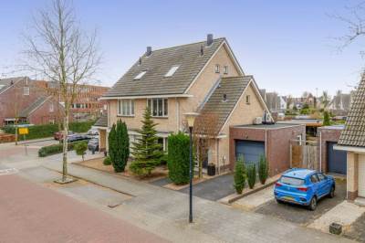 Woning Vrijenburglaan 76 Barendrecht
