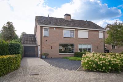Woning Perzikstraat 38 Beneden-Leeuwen