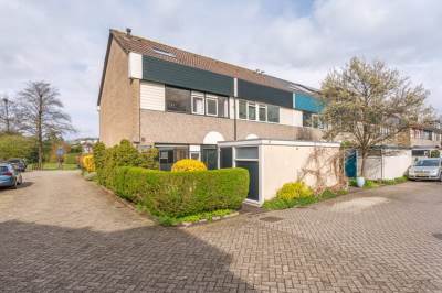 Woning Weigeliadal 1 Leiden