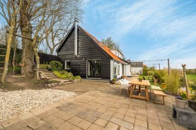 Woning Middelsluissedijk WZ 91 Numansdorp