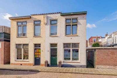 Woning Van Leeuwenstraat 2 IJmuiden