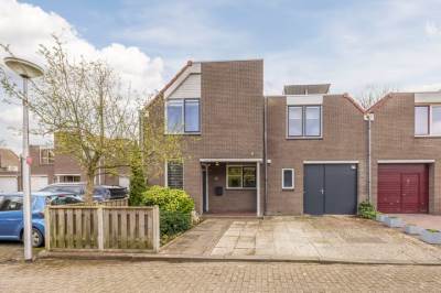 Woning Hazelaar 33 Hellevoetsluis