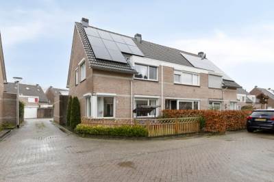 Woning Mr. Rietkerklaan 30 Helmond