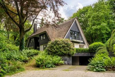 Woning Raboes 14 Laren (NH)