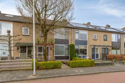 Woning Rembrandtlaan 64 Alphen aan den Rijn