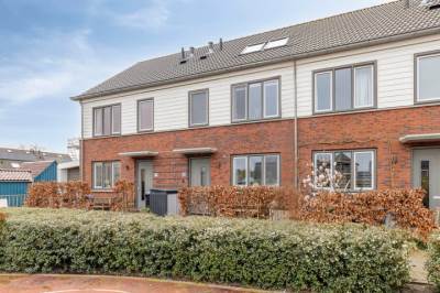 Woning Aardpeer 9 Roelofarendsveen