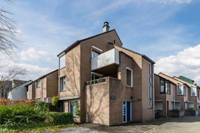 Woning Looiersveld 22 Rijen