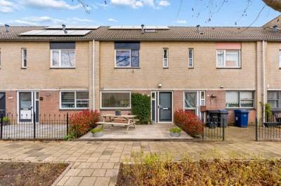 Woning Louis de Funèsstraat 25 Almere