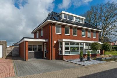 Woning Einekroas 19 Burgum