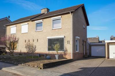 Woning Dr. Poelsstraat 11 Eys