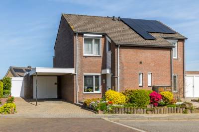 Woning Gouverneur Kremersstraat 1 Margraten