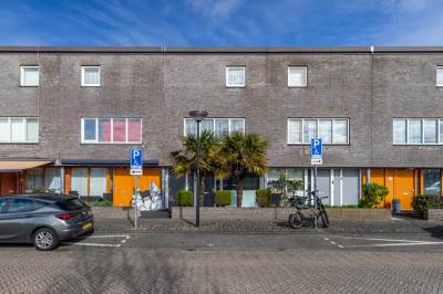 Woning Carry van Bruggenhof 39 Den Haag