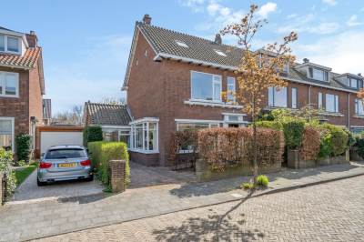 Woning Koningin Emmalaan 43 Leidschendam