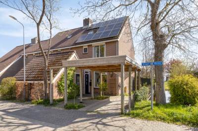 Woning Singel 18 Stompetoren