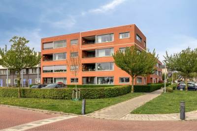 Woning Hertog Karellaan 33 Zaltbommel