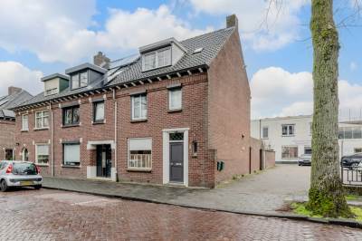 Woning Kloosterstraat 8 Rijen