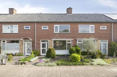 Woning Herman Gorterhof 82 Uithoorn