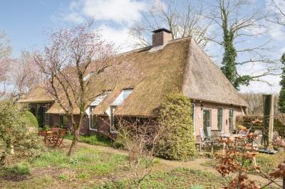 Woning Oevermansweg 16 Emmen