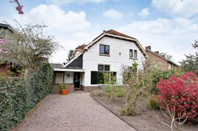 Woning Koningin Julianastraat 7 Huizen