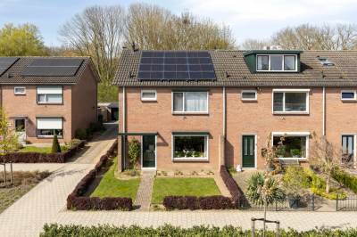 Woning Prinses Margrietlaan 42 Angerlo
