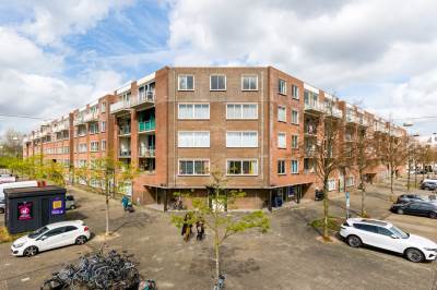 Woning Charlotte Brontéstraat 235 Amsterdam