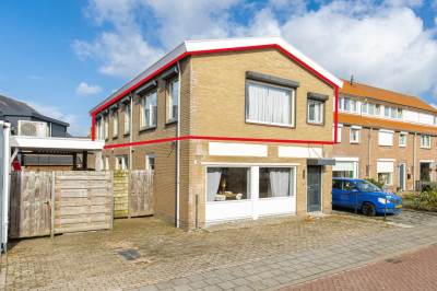 Woning Prins Bernhardlaan 1 Nieuwendijk