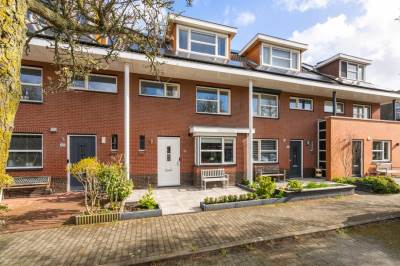 Woning Figarolaan 45 Nieuw-Vennep