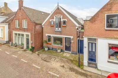 Woning Nieuwlandsedijk 87 Lage Zwaluwe
