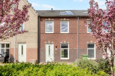 Woning Baas en Domburgstraat 31 Bodegraven