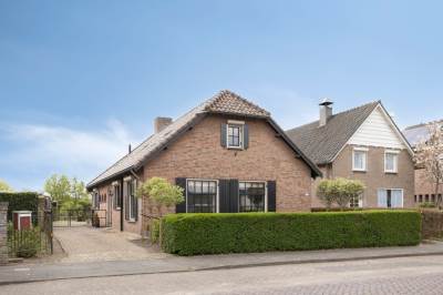 Woning Mommersteeg 15A Haarsteeg