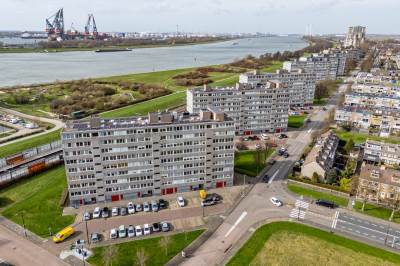 Woning Merellaan 83 Maassluis