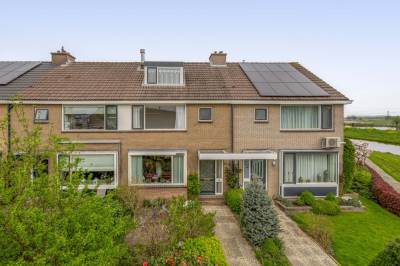 Woning Adriaan van Ostadelaan 70 Alblasserdam