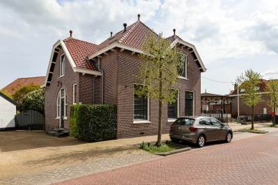 Woning Dorpsstraat 51 Aarlanderveen