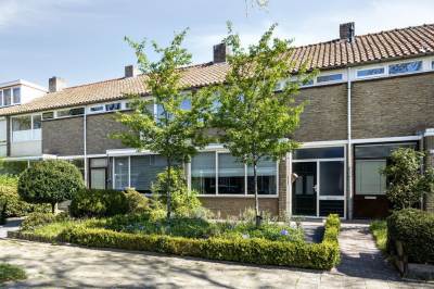 Woning van Aitzemastraat 16 Eindhoven