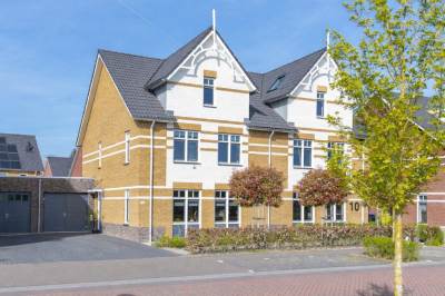 Woning Johanna Westerdijklaan 12 Zaltbommel