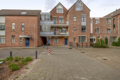 Woning Aarhuispad 83 Rotterdam
