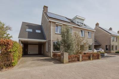 Woning Anna Bijnsplein 6 Raamsdonksveer