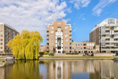 Woning Wilhelmina Blombergplein 33 Amsterdam