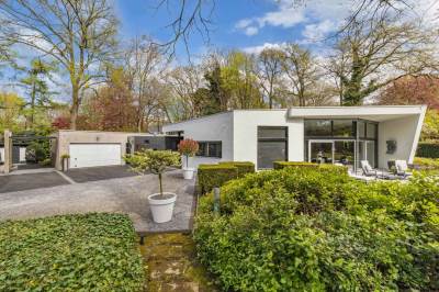 Woning Beukenlaan 11 Huizen