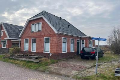 Woning Tuinbouwstraat 1 Eenrum