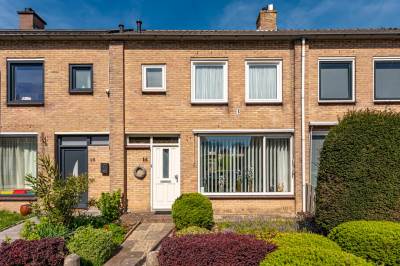 Woning Janus Erasmiusstraat 14 Tiel