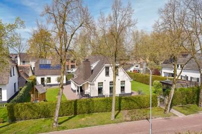Woning Middendam 12 Alphen (GE)