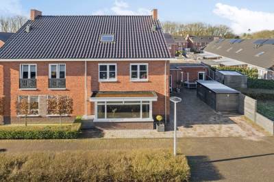 Woning Smoutstraat 15 Sprundel