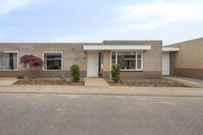 Woning Aan het beeldje 3 Gronsveld
