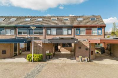 Woning Händelstraat 15 Rhoon
