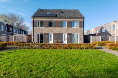 Woning Bosgouw 318 Almere