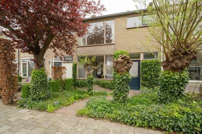 Woning Prins Bernhardstraat 8 Schoonrewoerd