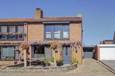 Woning Plataanstraat 2 Sas van Gent