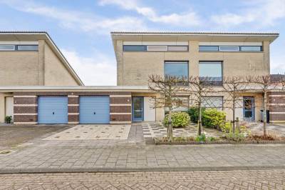 Woning Berliozstraat 5 Oud-Beijerland