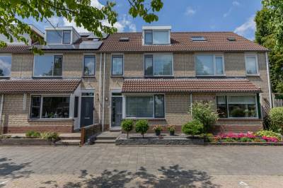 Woning Aelbert Cuyplaan 58 Hendrik-Ido-Ambacht